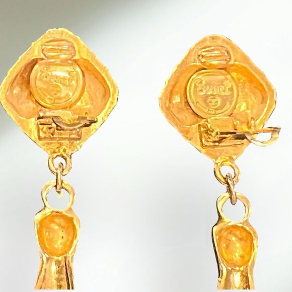 Chanel Vintage Gold Plated Dangle Earrings - Picture 5 of 6